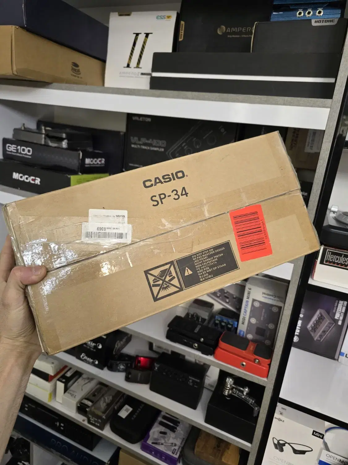 پدال سه تایی پیانو Casio SP 34 کاسیو|پیانو، کیبورد، آکاردئون|تهران, تهراننو|دیوار