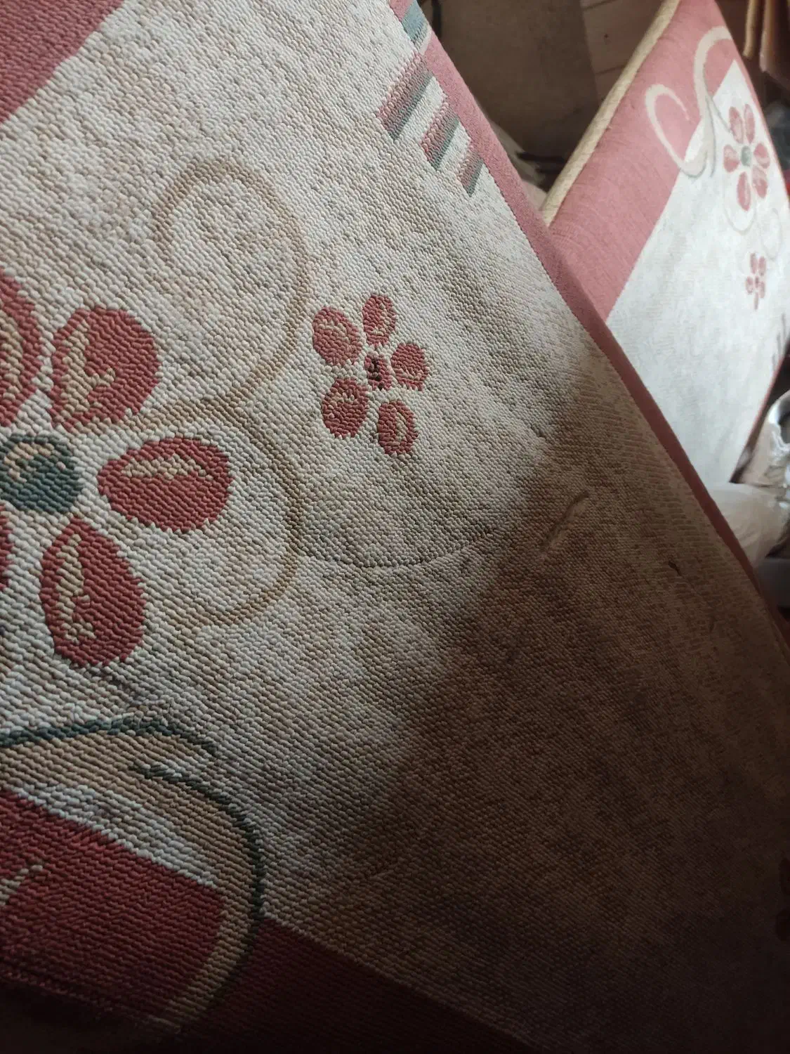 پشتی کرم رنگ|پشتی|الوند, |دیوار