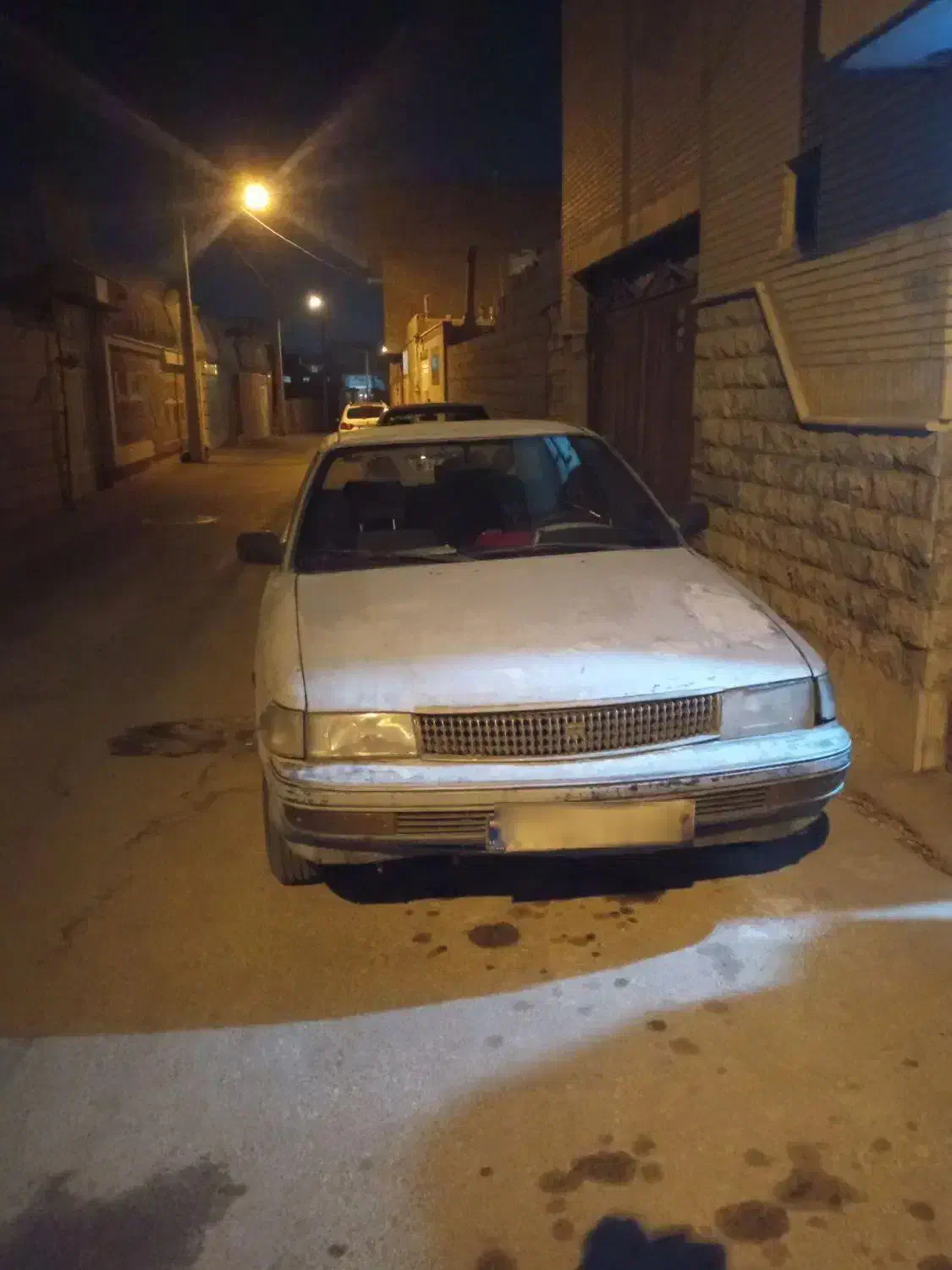 فروش تویوتاکرونا2000*1992|خودرو سواری و وانت|برخوار, |دیوار