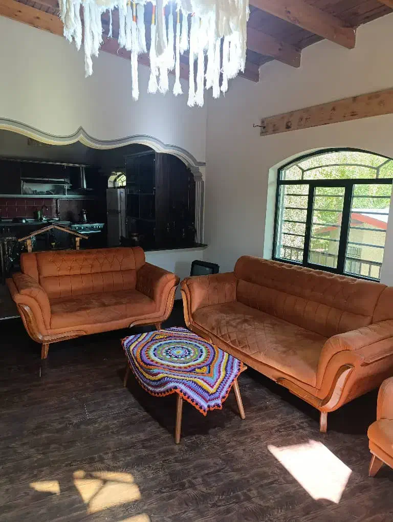 مبلمان ۷ نفره در حد نو|مبلمان خانگی و میز عسلی|کلاردشت, |دیوار