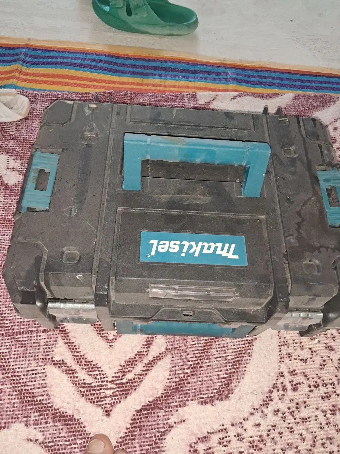 تراز الیزی|ابزارآلات|مهربان, |دیوار