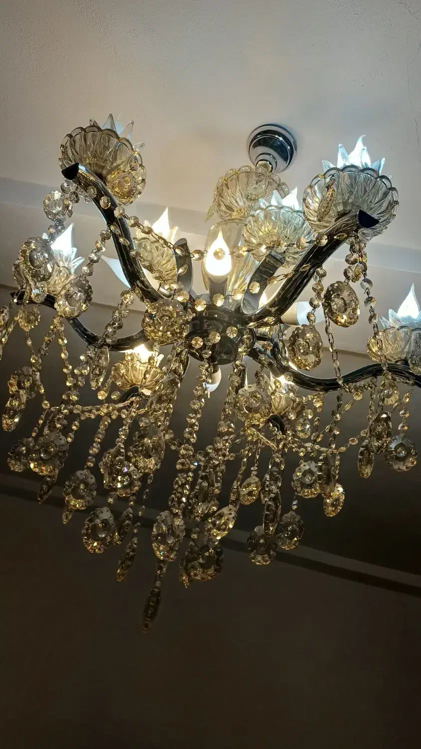 لوستر۶شاخه و ۱۲چراغ|لوستر و چراغ آویز|آستارا, |دیوار