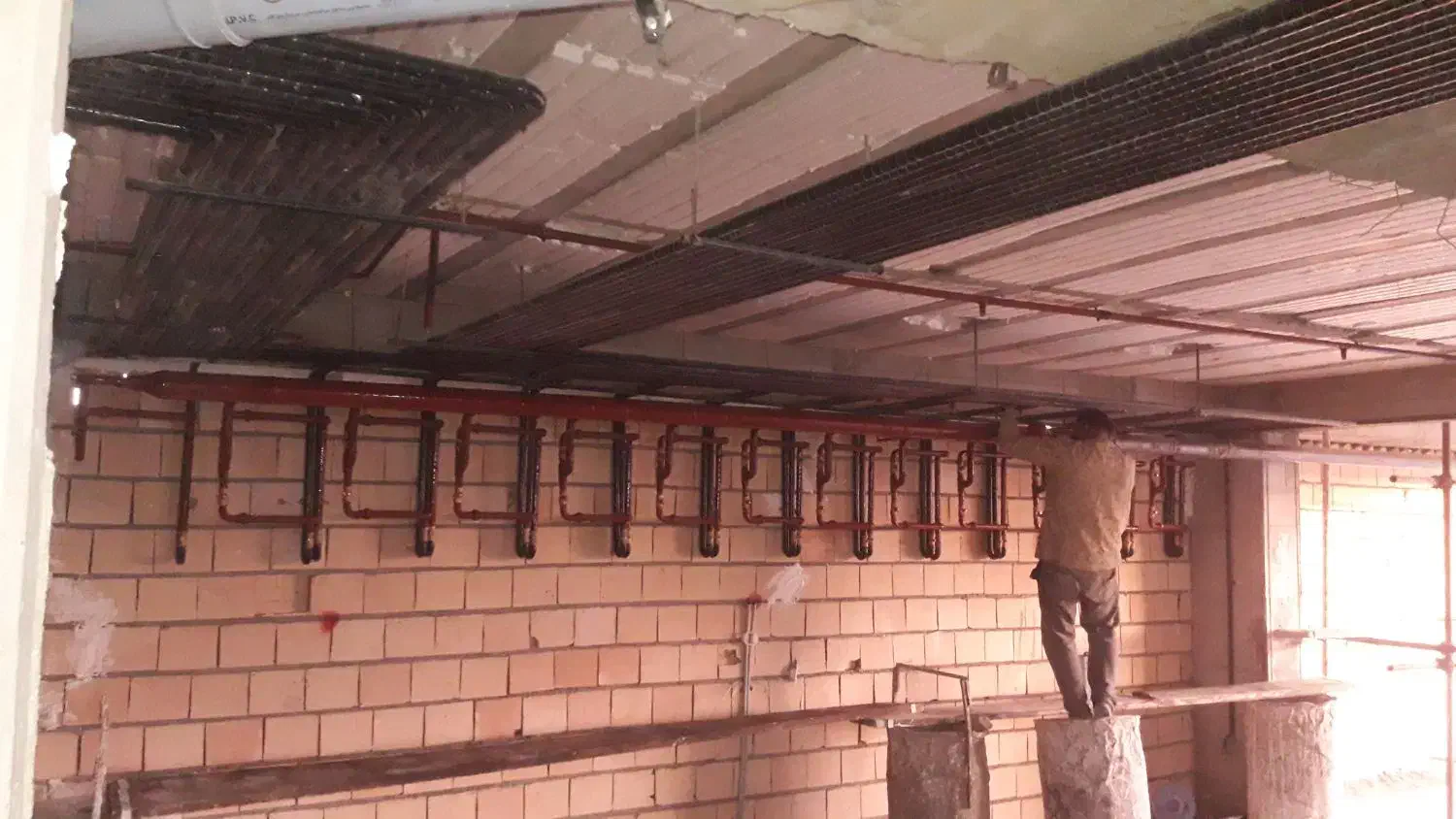 مجری لوله کشی گاز و آتش نشانی(اطفاء حریق)|خدمات پیشه و مهارت|اندیشه, اندیشه فاز ۲|دیوار