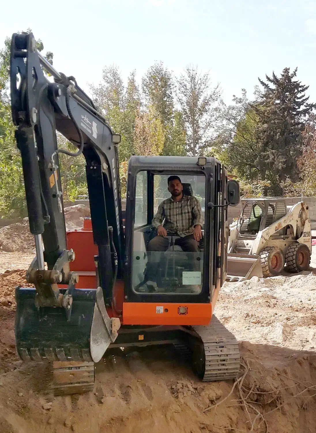 حمل نخاله خاور بابکت مینی بیل|خدمات حمل و نقل|کرج, باغستان|دیوار