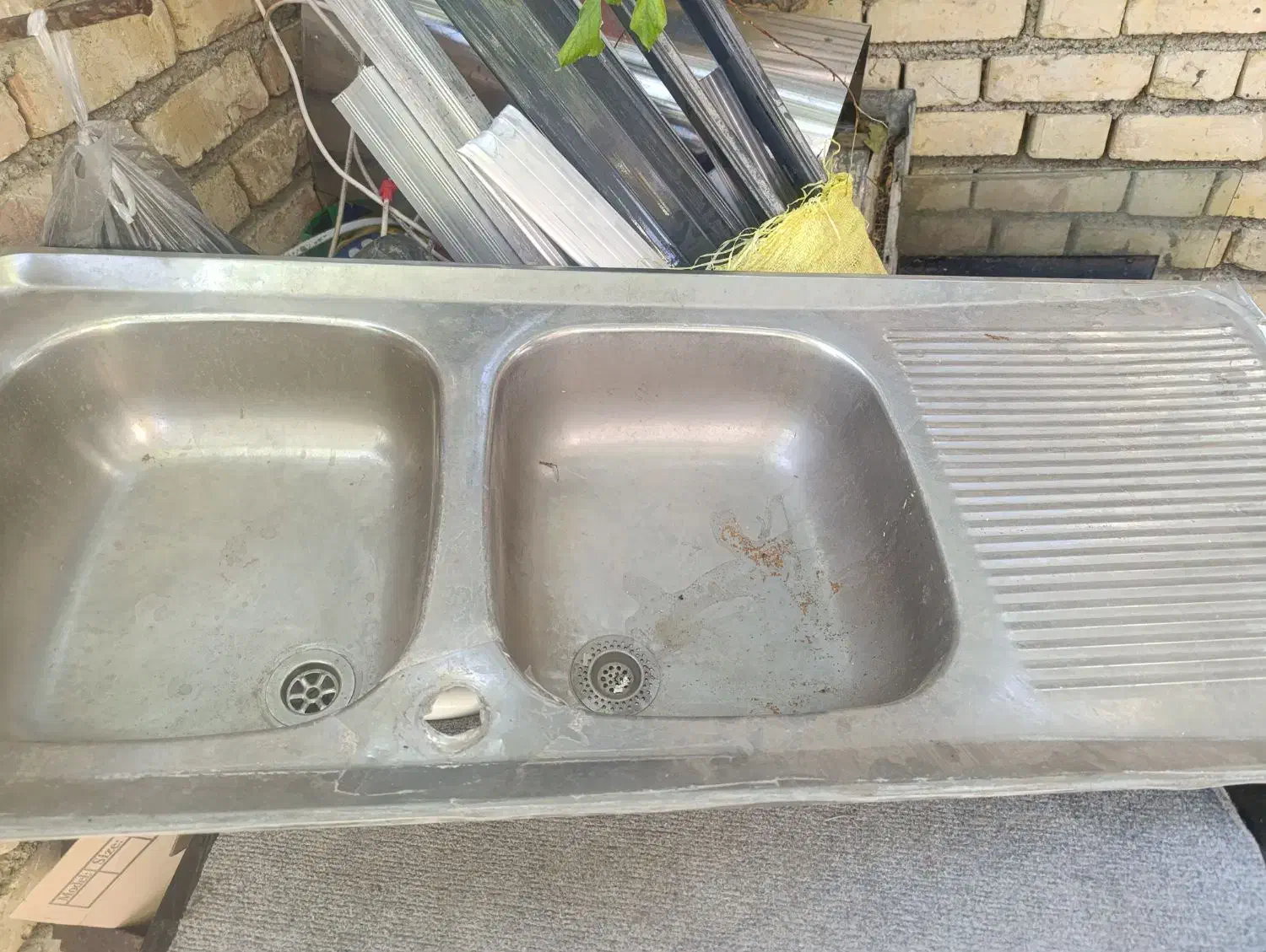 یک عدد سینک دوقلو کاملا سالم|آبچکان و نظمدهنده ظروف|خمین, |دیوار