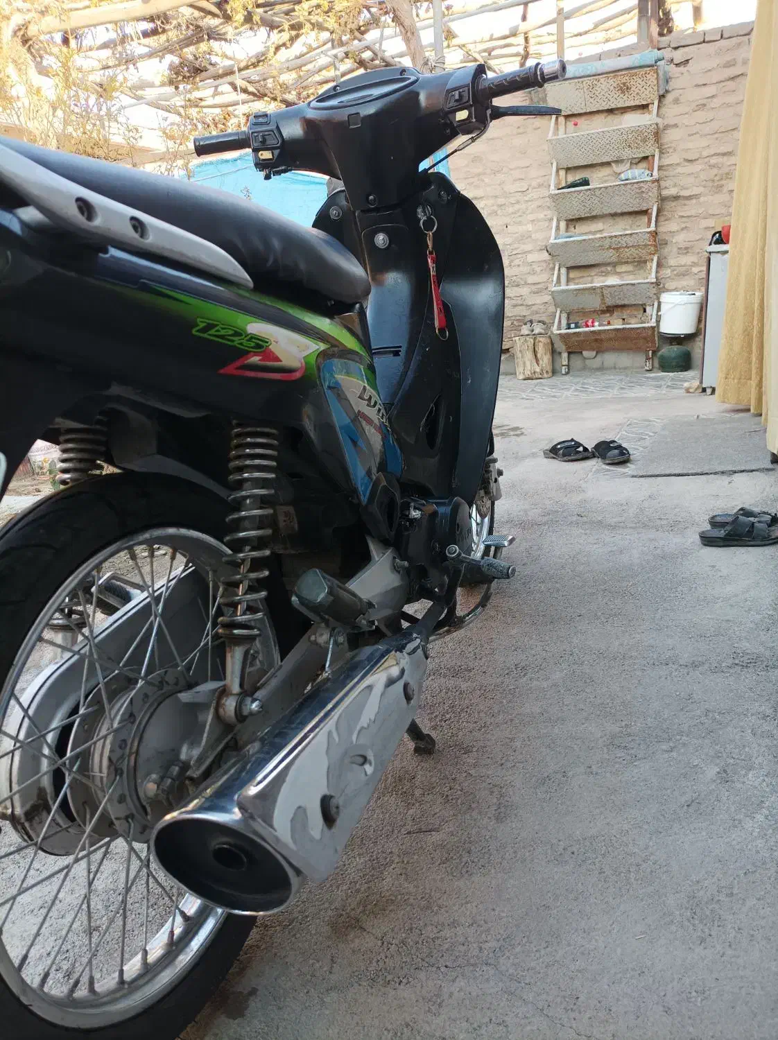 موتورسیکلت|موتورسیکلت|بردسیر, |دیوار