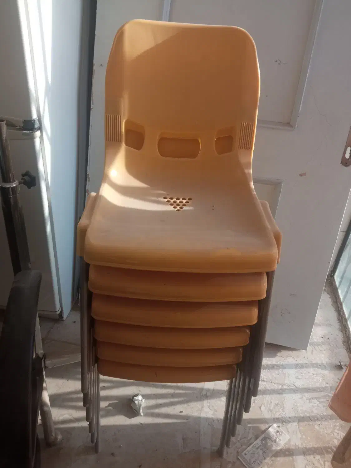 فروش تجهیزات ارایشگاهی|آرایشگاه و سالن‌های زیبایی|خمینی‌شهر, |دیوار