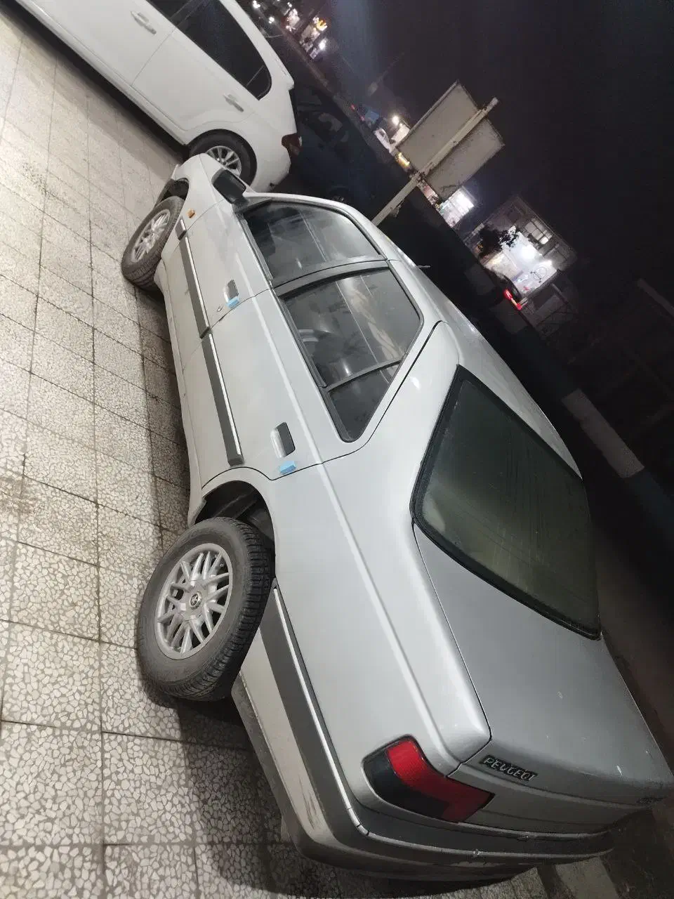 405 glx مدل ۸۸|خودرو سواری و وانت|لنگرود, |دیوار