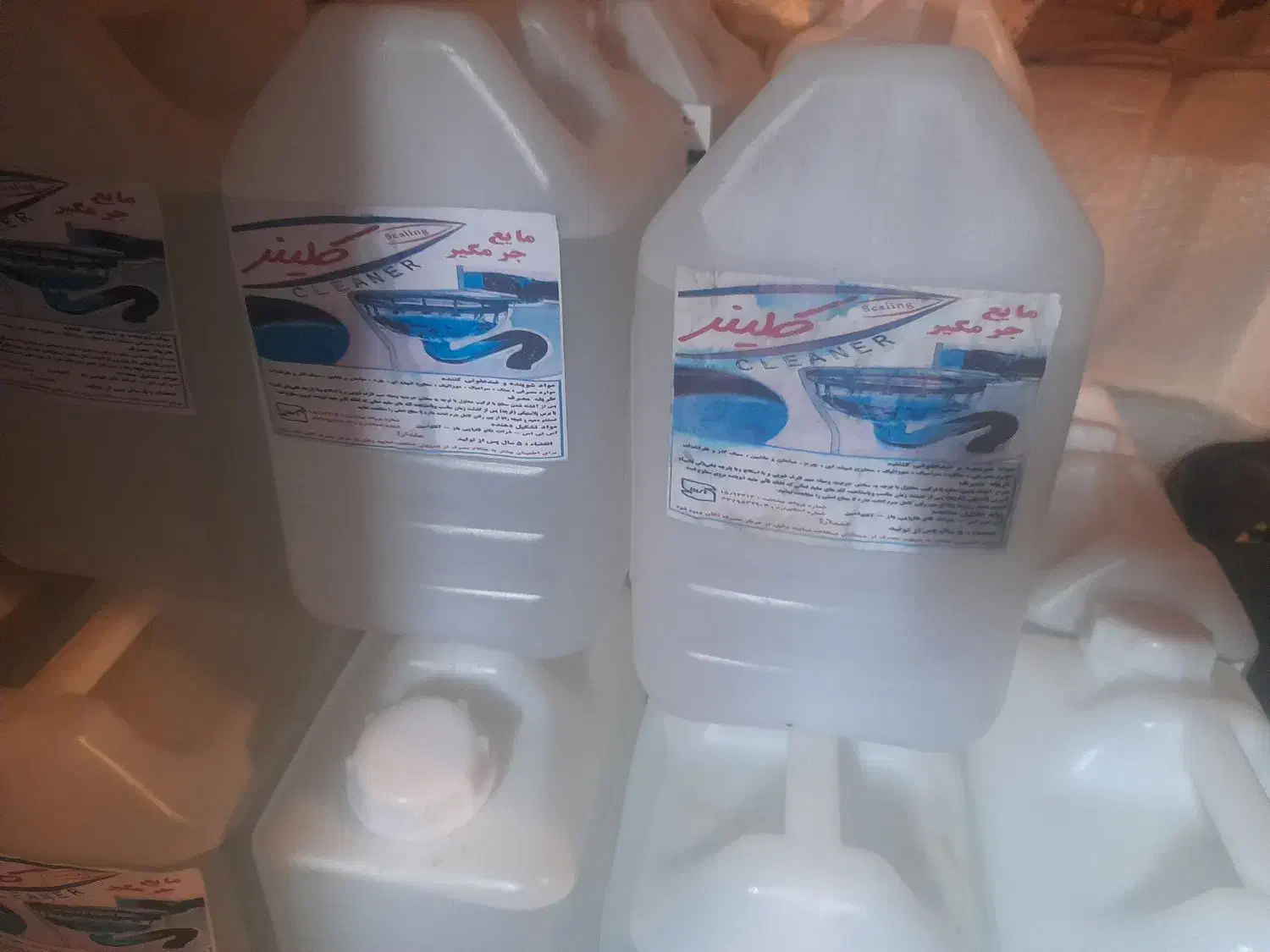 مواد شوینده|مواد شوینده و دستمال کاغذی|تبریز, |دیوار