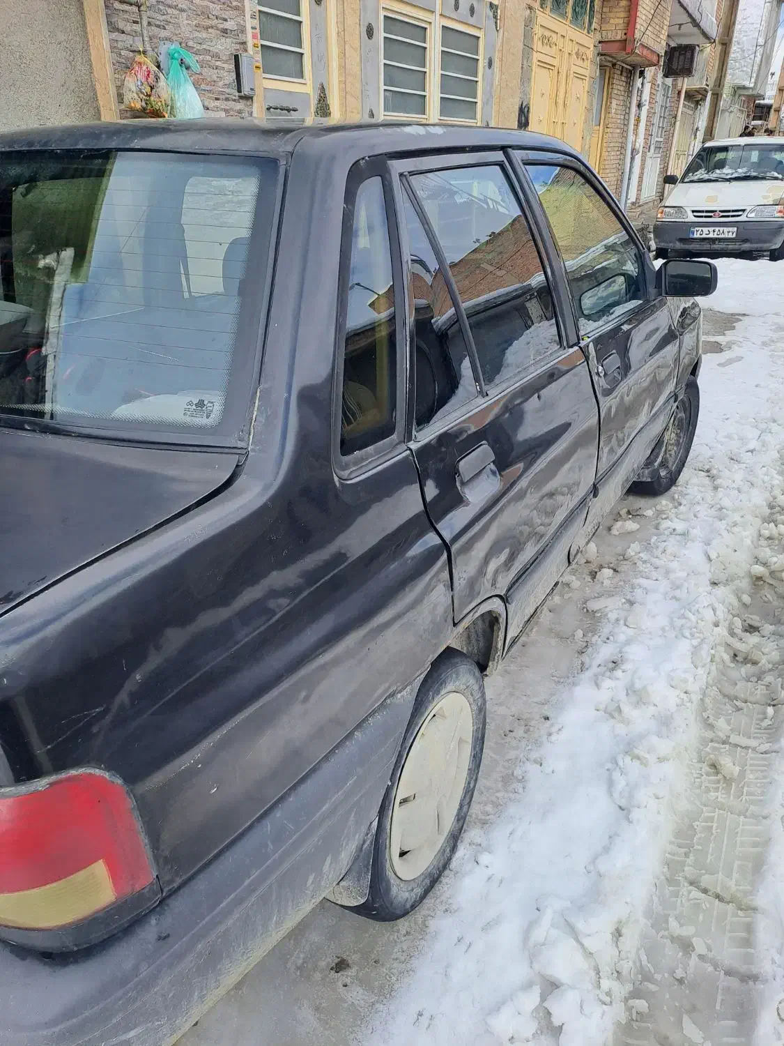 1383|خودرو سواری و وانت|پیرانشهر, |دیوار