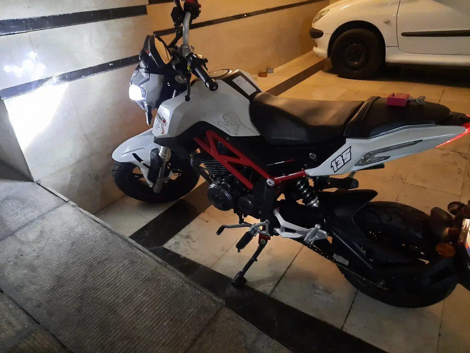 بنلی ۱۳۵|موتورسیکلت|تهران, مرزداران|دیوار