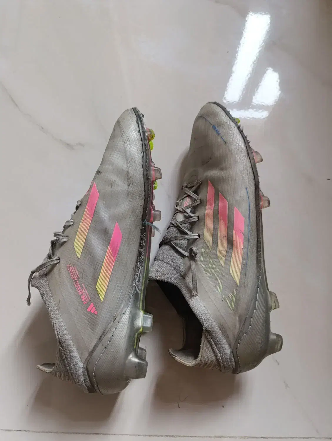 کفش فوتبال|تجهیزات ورزشی|تهران, شهرک صدرا|دیوار