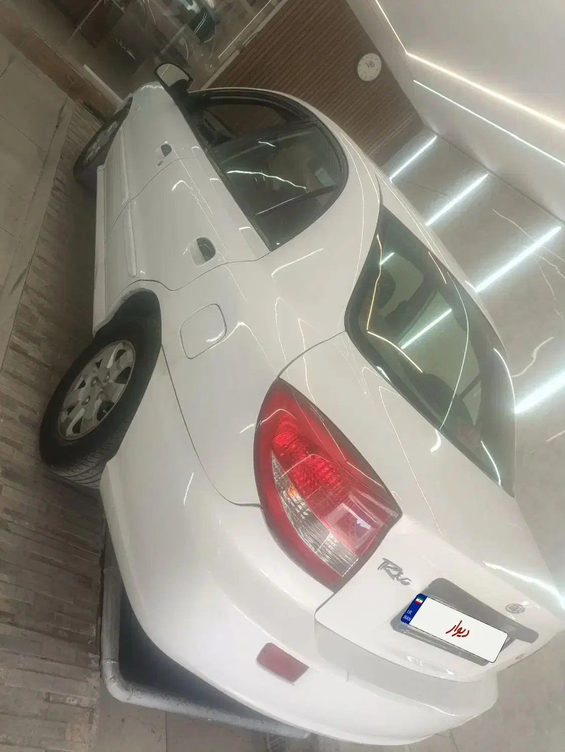 کیا ریو رنگ سفید|خودرو سواری و وانت|زرند, |دیوار