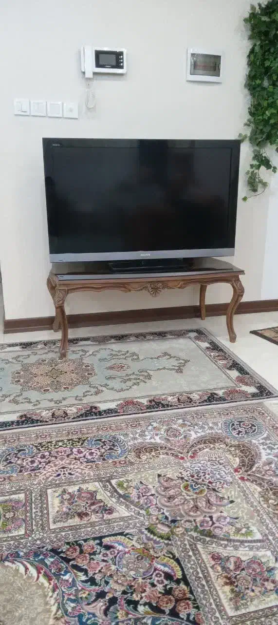 تلوزیون سونی|تلویزیون و پروژکتور|ری, فیروزآبادی|دیوار