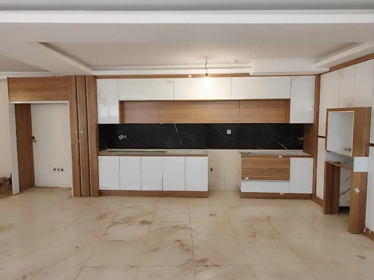 فروش آپارتمان۱۵۰متر سه خواب دربهترین موقعیت وشرایط|فروش آپارتمان|اصفهان, سرچشمه|دیوار