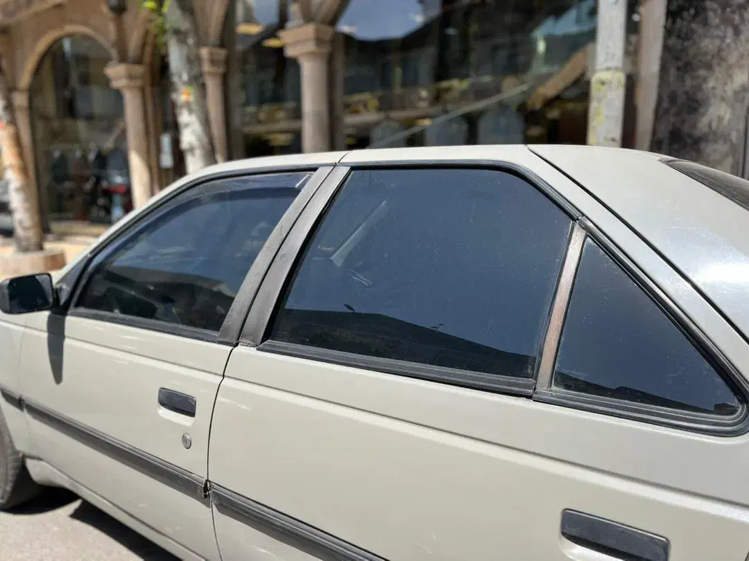 نصب شیشه دودی سیار (سرامیکی - معمولی - رنگی)|خدمات موتور و ماشین|رشت, معلم|دیوار