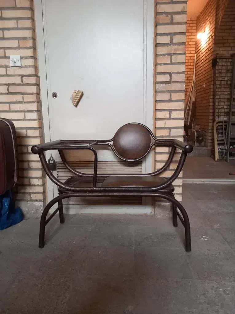 صندلی تلفن فلزی رنگ کوره|صندلی و نیمکت|یزد, |دیوار