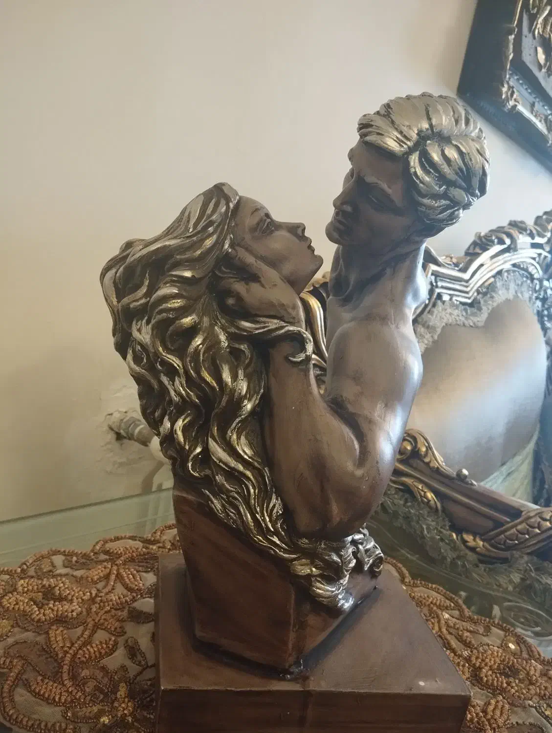 مجسمه|مجسمه، تندیس، ماکت|کرمانشاه, |دیوار