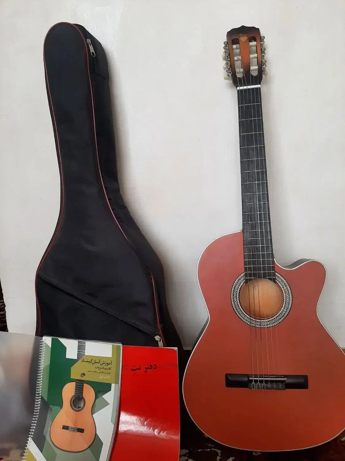 گیتاردیاموند|گیتار، بیس، امپلیفایر|اسکو, |دیوار