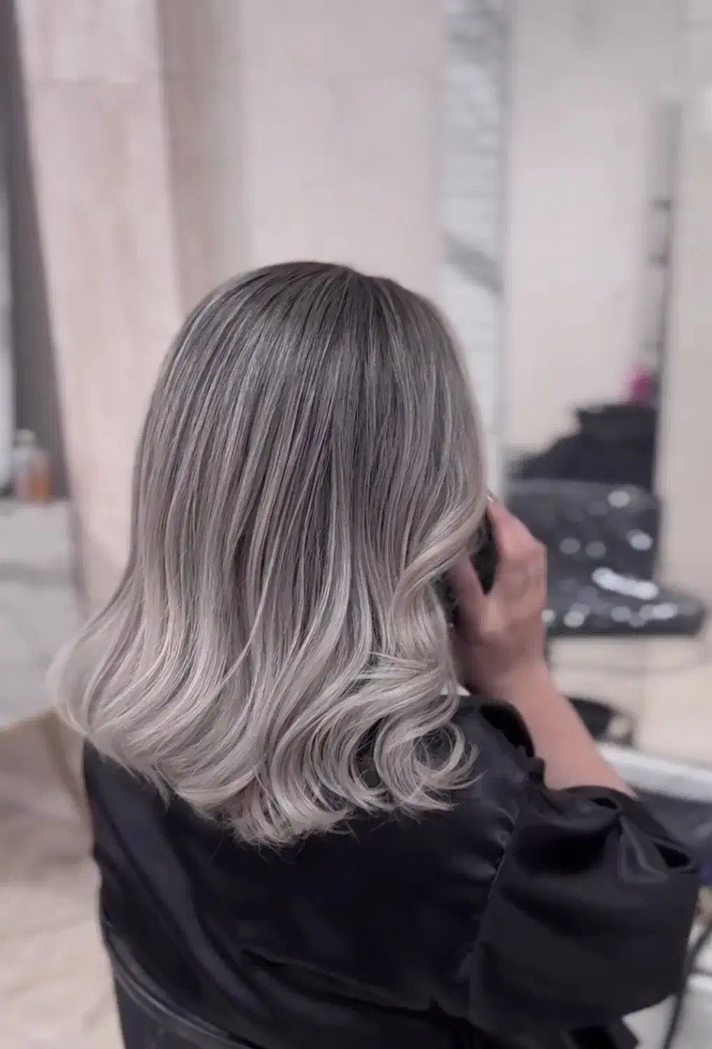 رنگ ولایت تخصصی|خدمات آرایشگری و زیبایی|خوی, |دیوار