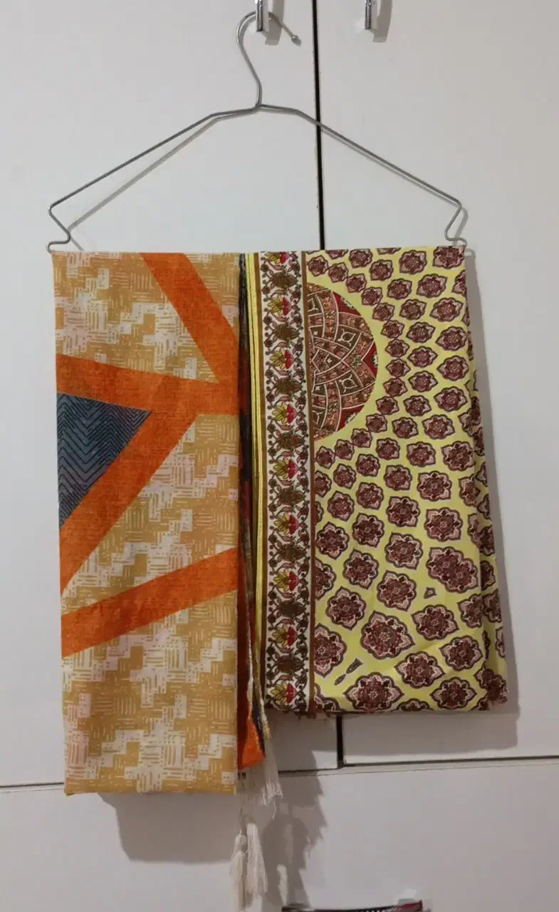 شال دخترانه|لباس|نیشابور, کلاغان|دیوار