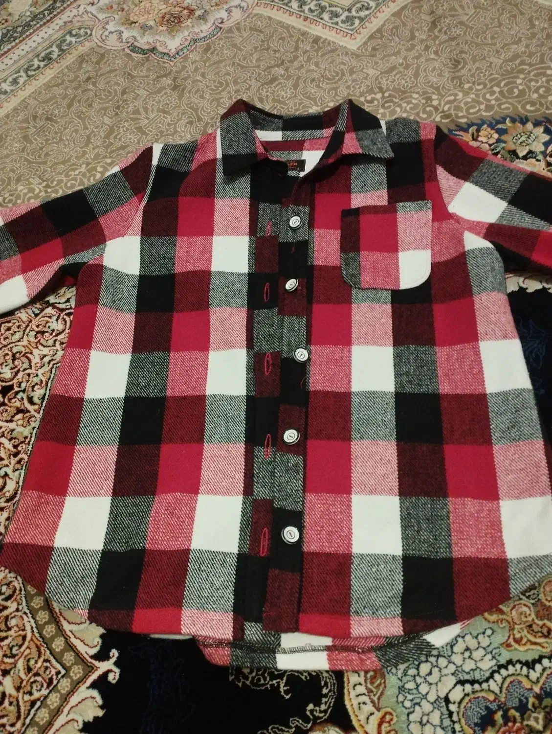 شکت پشمی|لباس|تهران, نیروی هوایی (پیروزی)|دیوار