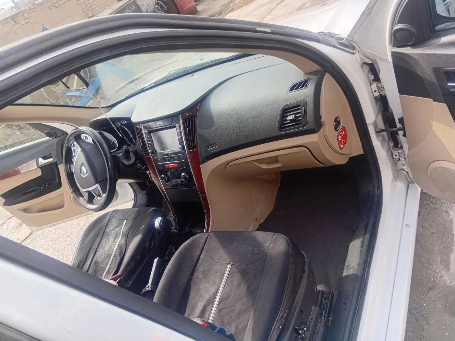 دناپلاس400|خودرو سواری و وانت|بروجرد, |دیوار