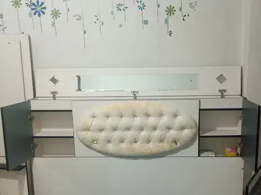 سرویس خواب|تخت و سرویس خواب|شیراز, ریاستی|دیوار