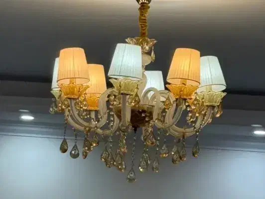 لوستر کریستال ۸ شاخه خیلی تمیز|لوستر و چراغ آویز|تهران, بازار|دیوار