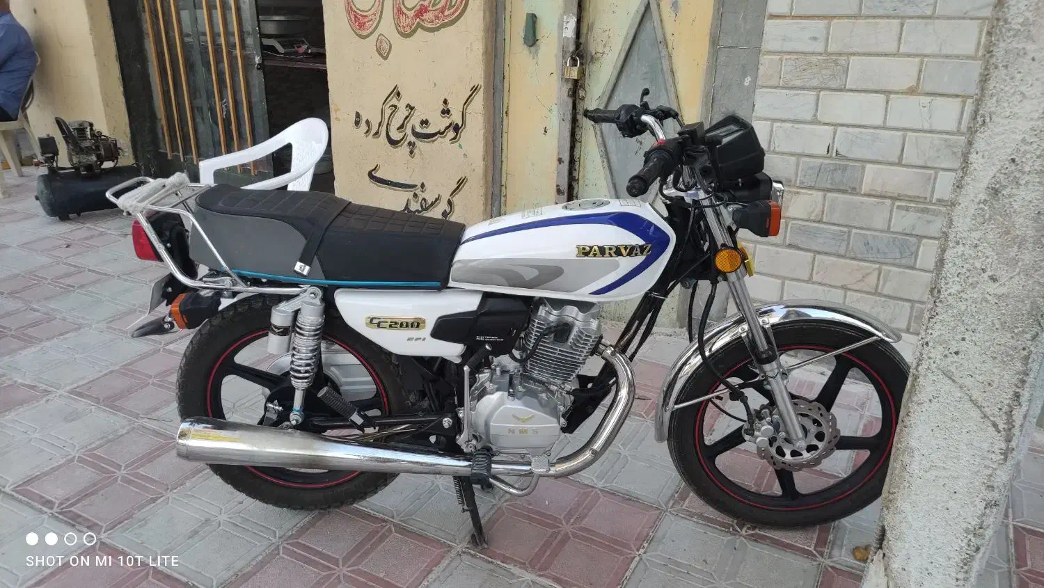 پرواز 200  صفر|موتورسیکلت|رومشکان, |دیوار