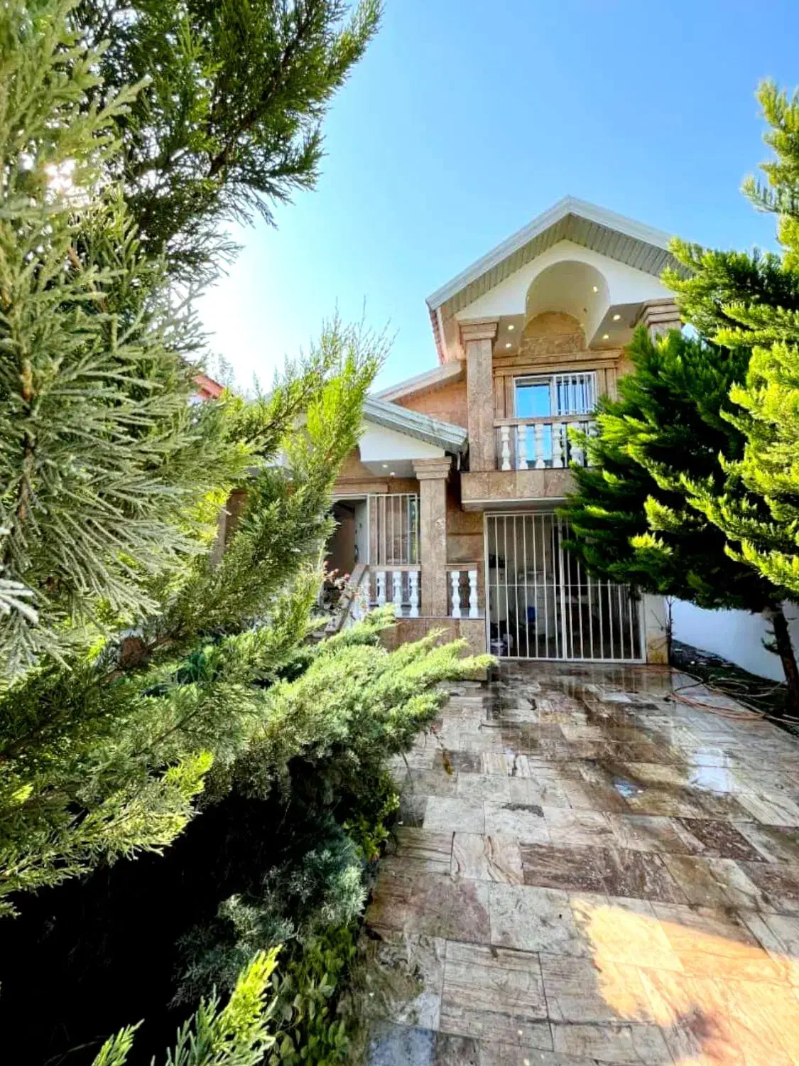 فروشنده پول لازم ' زیر قیمت  / اقساط ۲ ساله|فروش خانه و ویلا|چالوس, |دیوار