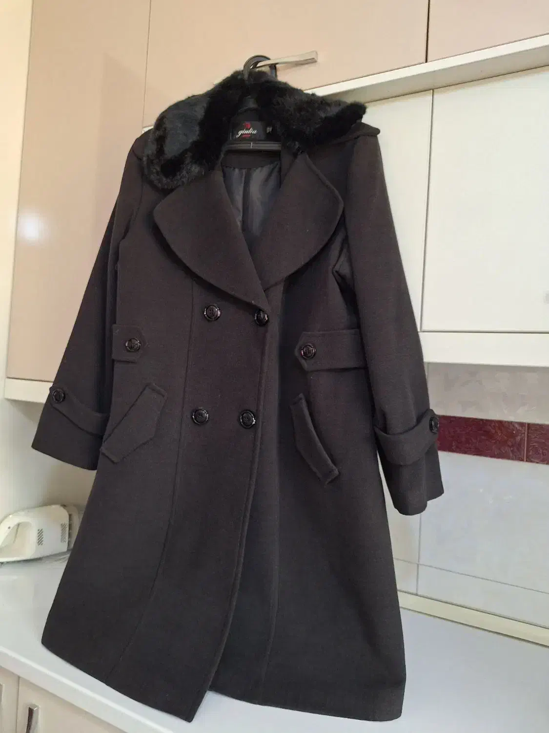 پالتو زنانه سایز ۴۶ ، ۴۰۰۰۰۰تومان|لباس|اردبیل, |دیوار