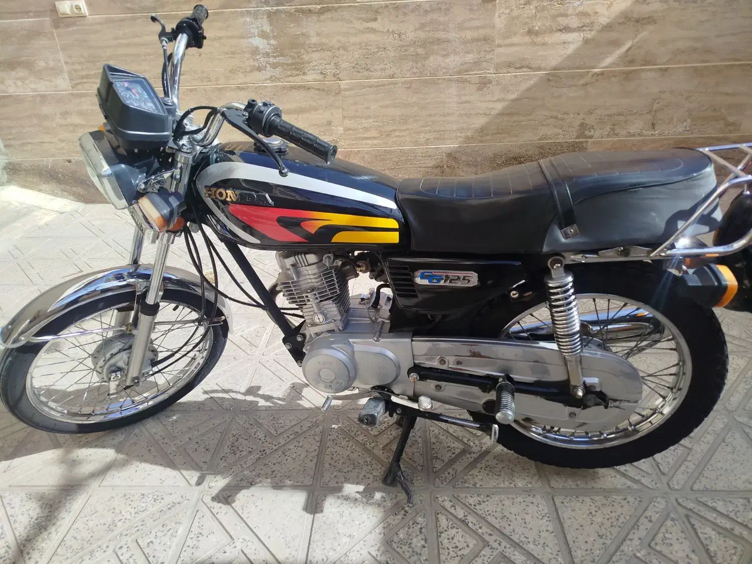 موتور هوندا ۱۲۵ مدل ۹۲|موتورسیکلت|بروجرد, |دیوار