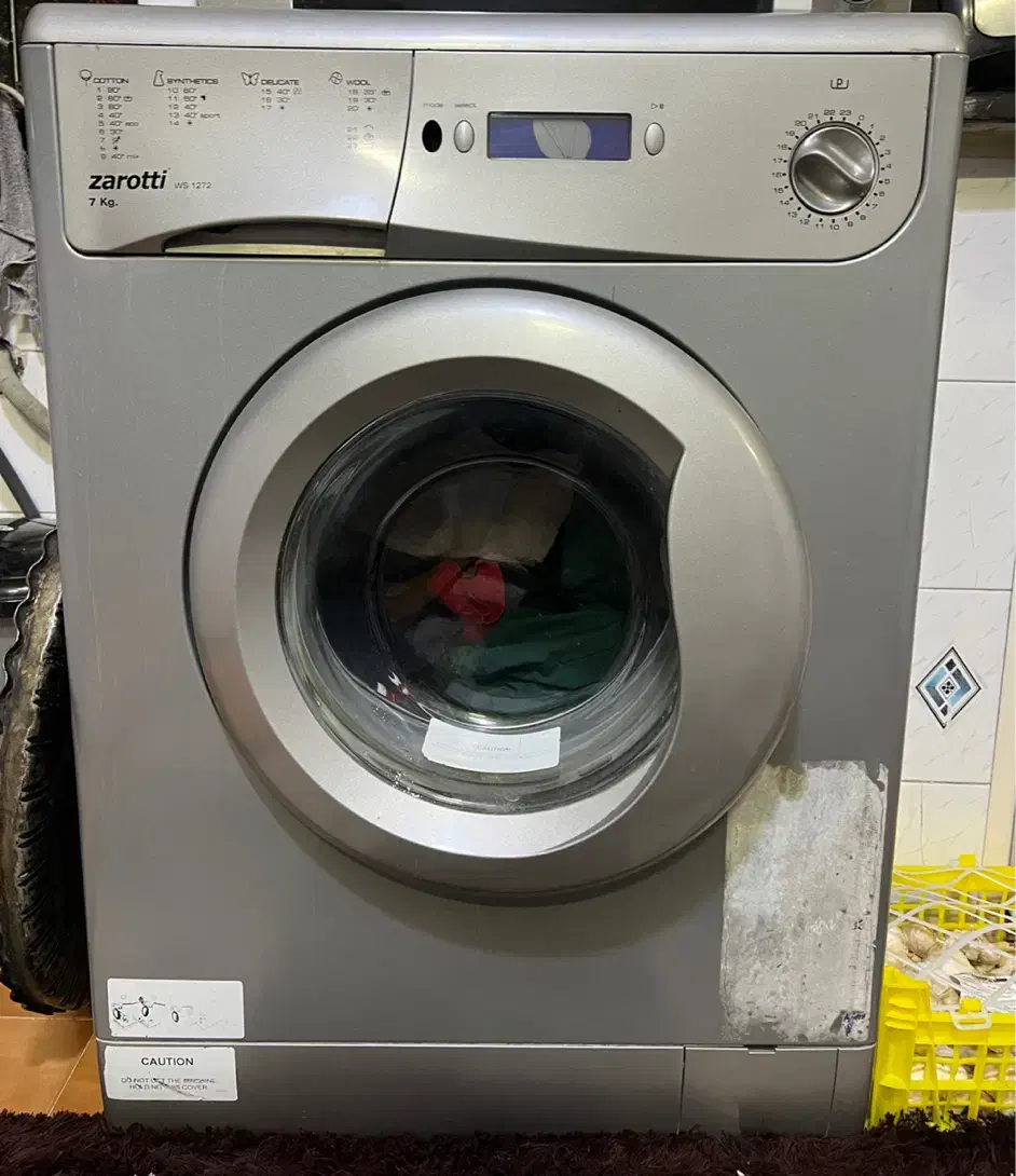 فروش مبل و یخچال و ماشین لباسشویی به علت جابجایی|یخچال و فریزر|مشهد, رضاشهر|دیوار