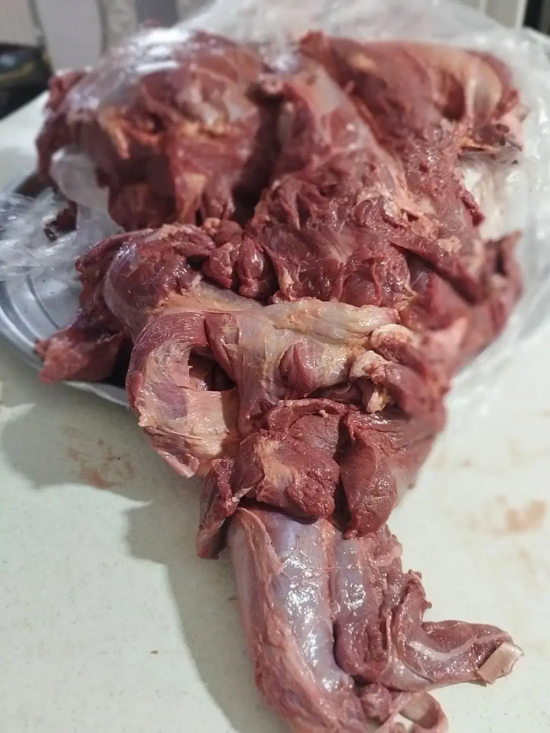 گوشت گوساله و گوسفند|خوردنی و آشامیدنی|باقرشهر, |دیوار