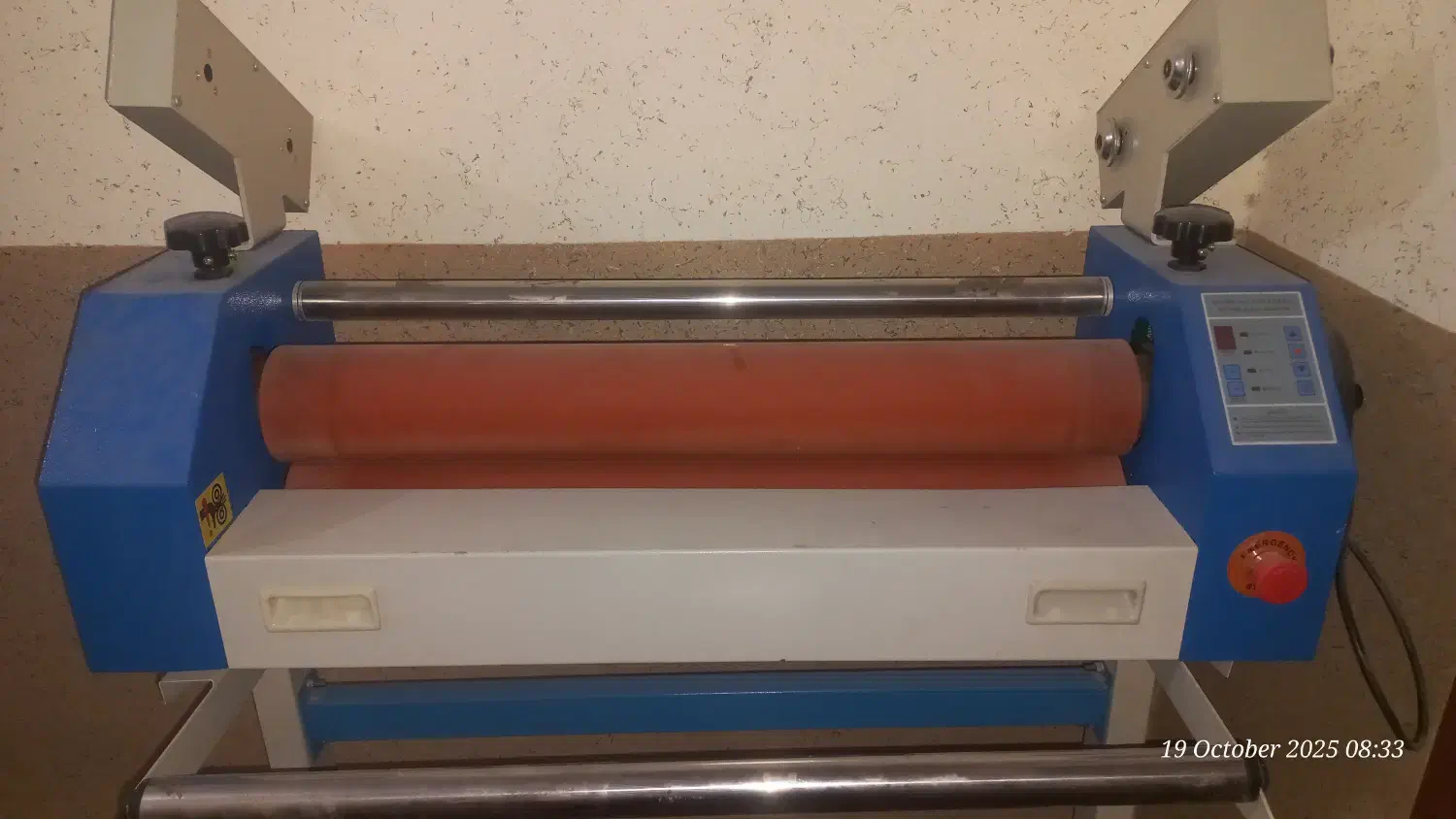 دستگاه لمینت سرد|فروشگاه و مغازه|خنج, |دیوار