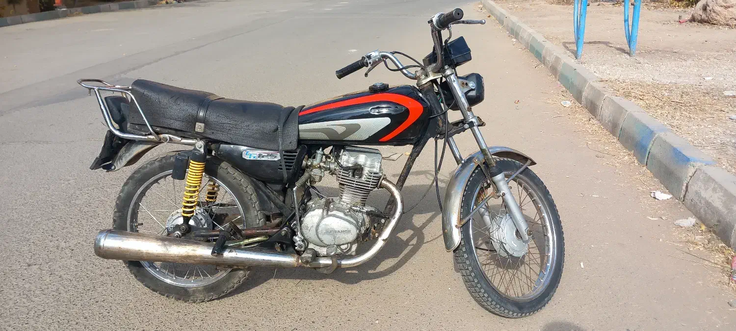 موتور هندا ژاپن ۱۲۵ اصل|موتورسیکلت|هشتگرد, هشتگرد قدیم|دیوار