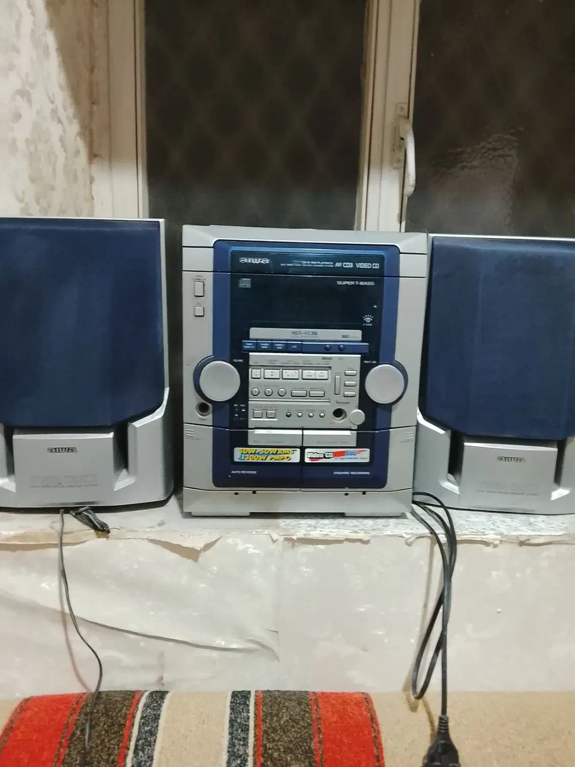 وسایل خانه|چرخ خیاطی و ریسندگی|رفسنجان, |دیوار