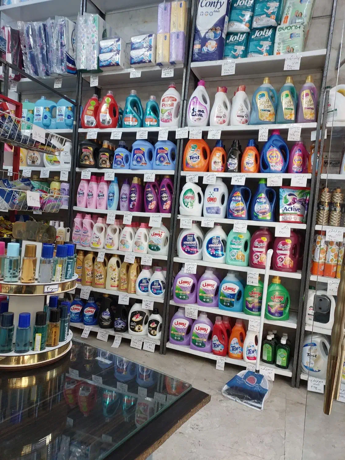 اجاره مغازه شوینده بهداشتی با لوازم|اجارهٔ مغازه و غرفه|تهران, شارق|دیوار