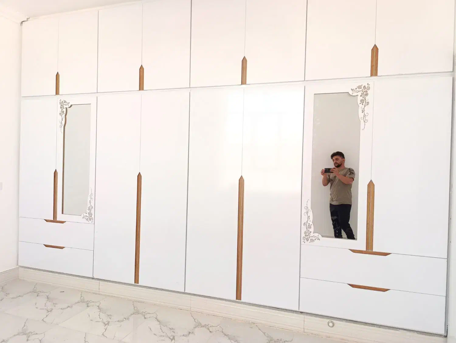 کابینت و کمددیواری|خدمات پیشه و مهارت|یاسوج, |دیوار