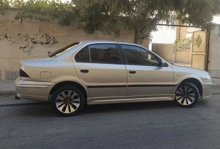 سمند۸۴بژ/بسیار زیبا و با امکانات تجهیزشده|خودرو سواری و وانت|اراک, |دیوار