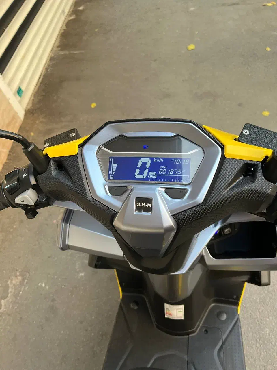 واریو ۱۷۰ ایروکس(کلیک بزرگ)فول اپشن بدون خط و خش|موتورسیکلت|تبریز, |دیوار