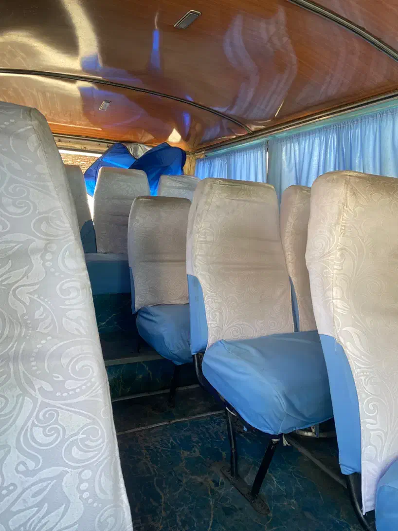 نیازمند راننده پایه۲ جهت کار با مینی بوس بنز|استخدام حمل و نقل|تهران, آذری|دیوار