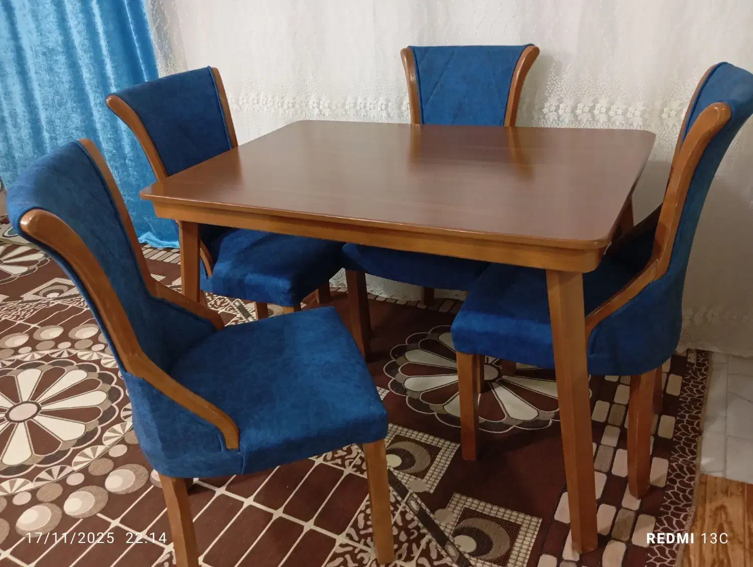 میز غذا خوری|میز و صندلی غذاخوری|نظرآباد, رسالت|دیوار