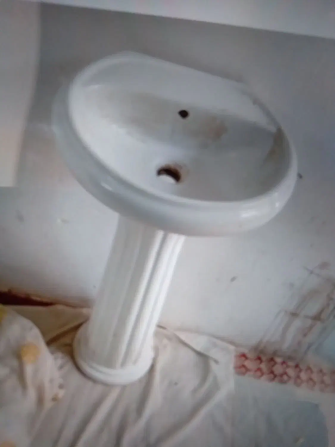 سنگ روشویی دو عدد|لوازم سرویس بهداشتی|کرمان, |دیوار