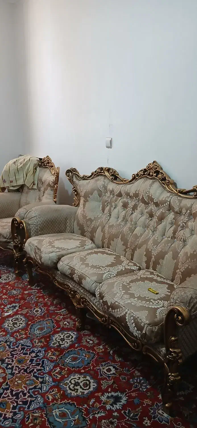 مبل سلطنتی ۷نفره|مبلمان خانگی و میز عسلی|کرمان, |دیوار