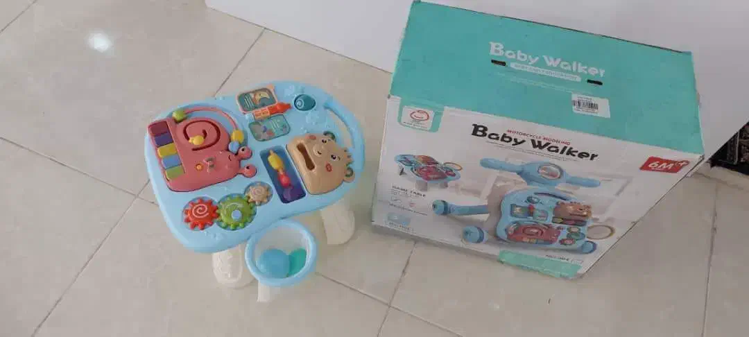 واکر موزیکال چهارکاره کودک|کالسکه و لوازم جانبی|تبریز, |دیوار