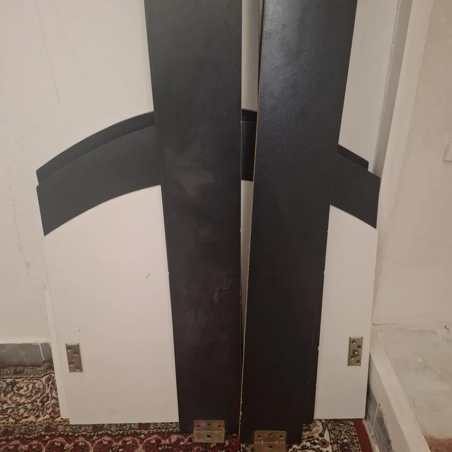 دو عدد تخت خواب تک نفره بدون تشک و کف تختی|تخت و سرویس خواب|چابهار, |دیوار