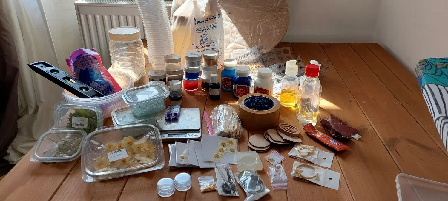 لوازم و وسایل رزین کاری کامل|صنایع دستی و سایر لوازم تزئینی|هشتگرد, فاز ۱ مهستان|دیوار