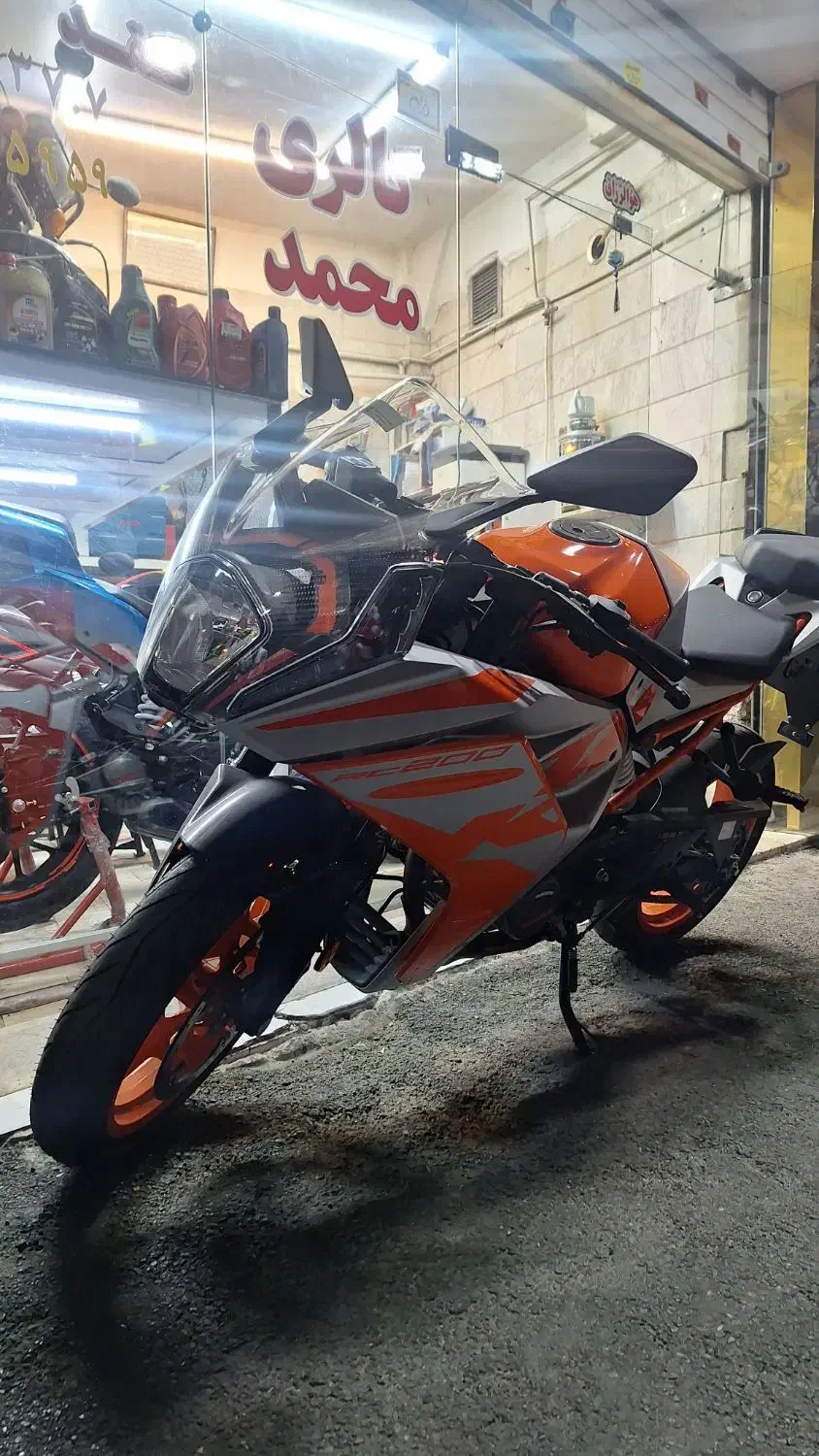 کی تی ام ریس 200 مدل ۱۴۰۲  صفر ktm 200 شرایطی|موتورسیکلت|تهران, نیروی هوایی (پیروزی)|دیوار
